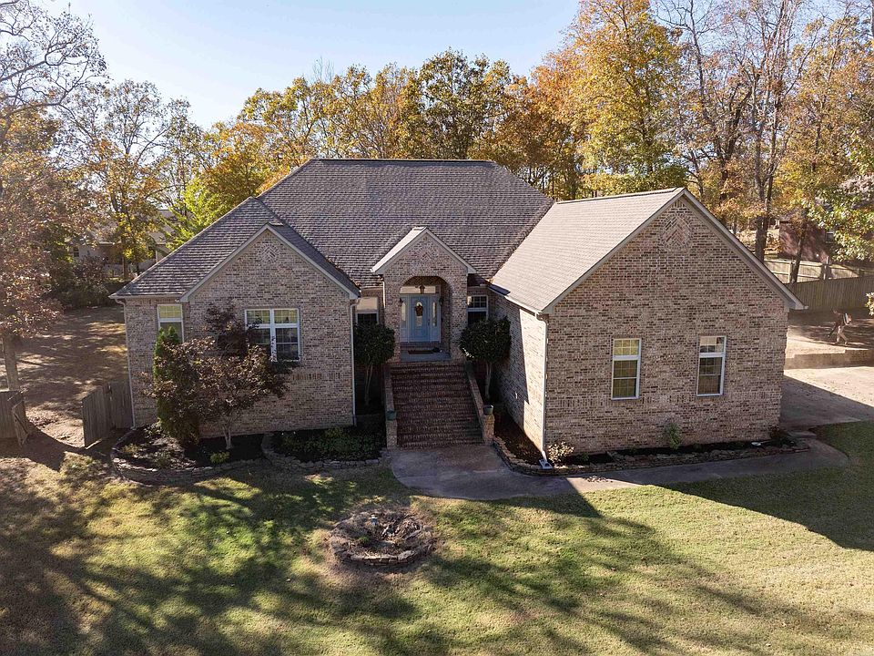 1st image of 107 Maggie Ln