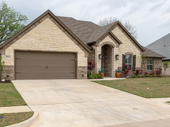 3032 Reed Rd, Granbury, TX 76049