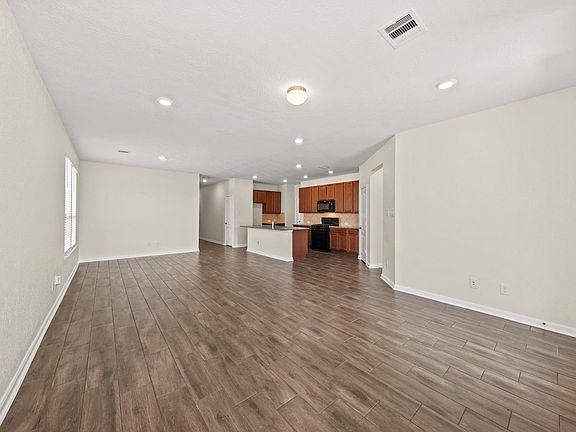 4th image of 8908 Bear Mountain Ct
