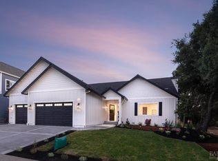 4709 Lambert Dr, Santa Rosa, CA 95403