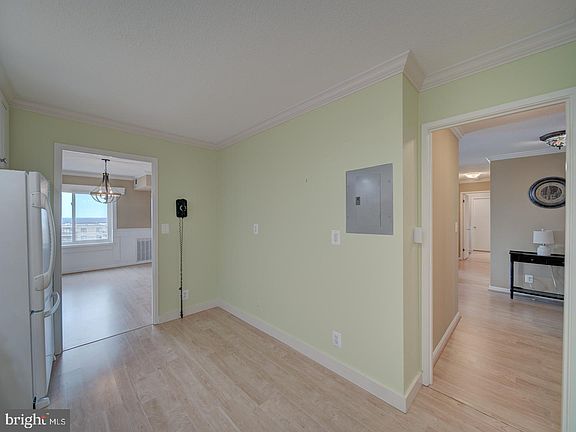 5th image of 8350 Greensboro Dr APT 1008