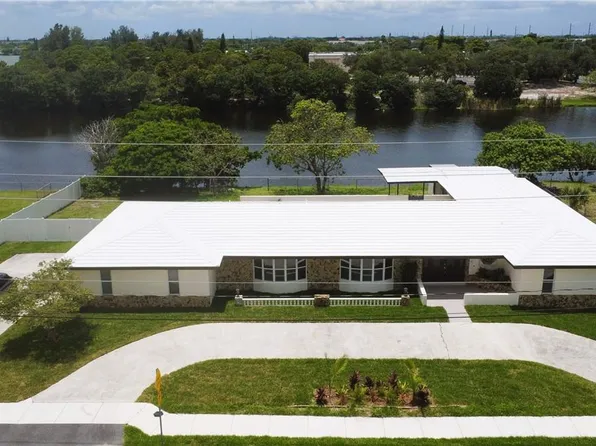 2929 NW 24th Avenue, Oakland Park, FL 33311