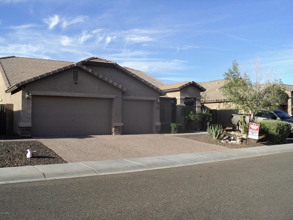 1st image of 25548 W Magnolia St