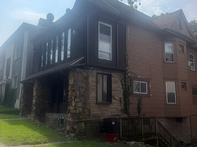 1019 Clay Ave #3 — Photo 7