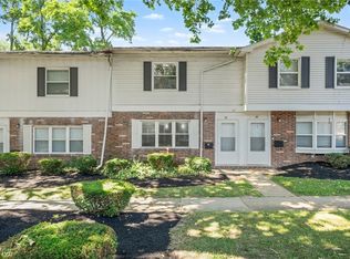 762 Mentor Ave APT 48, Painesville, OH 44077