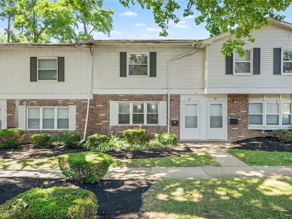 762 Mentor Ave APT 48, Painesville, OH 44077