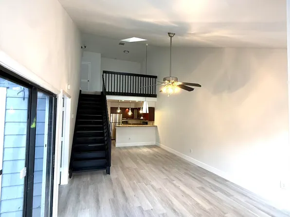 1909 Players Place, North Lauderdale, FL 33068