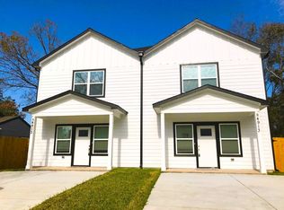 4913 Southwind St #B, Houston, TX 77033