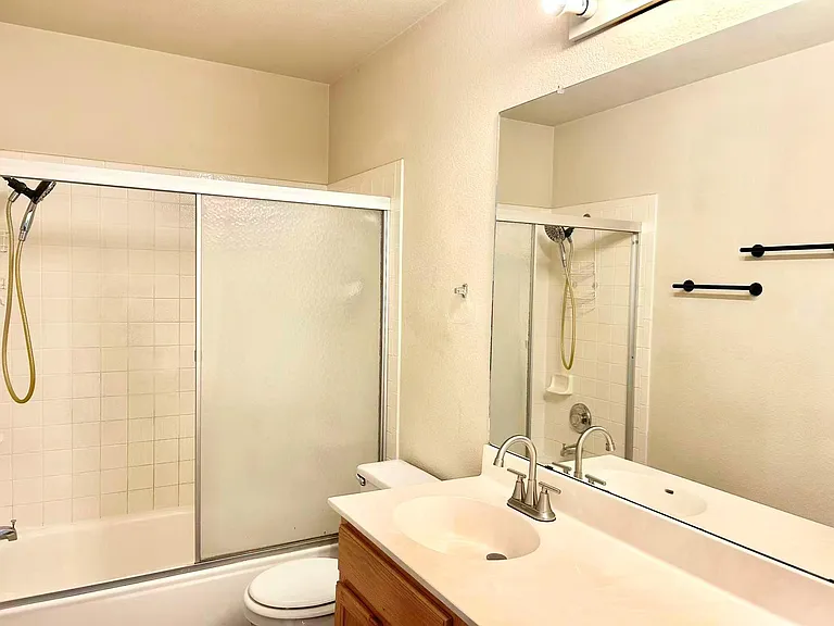 615 Settlement St — Photo 24
