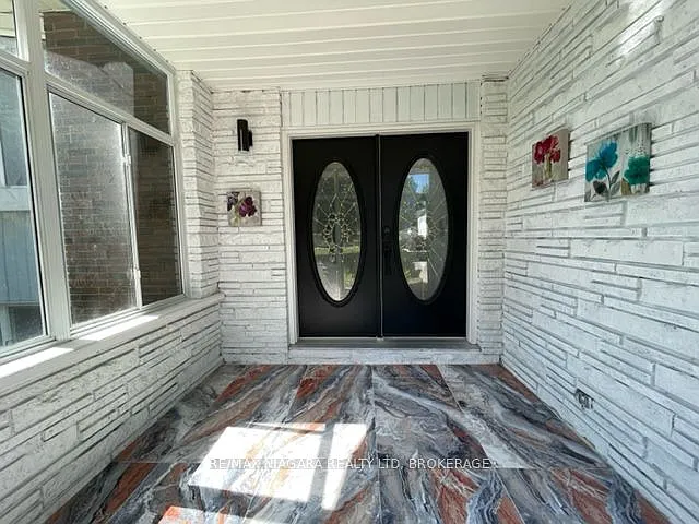 6307 Carolyn Ave #UPPER — Photo 5