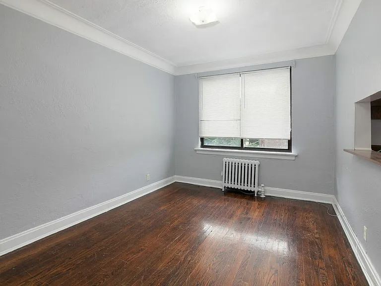 2805 Digby Ave — Photo 9