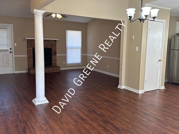 2nd image of 806 S Willowick Dr