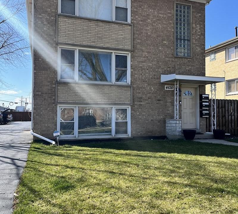 1st image of 4630 Vernon Ave APT 1