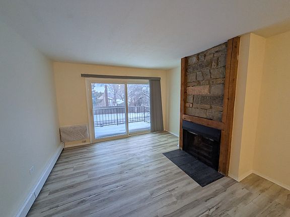 2nd image of 715 Grove Dr APT 205