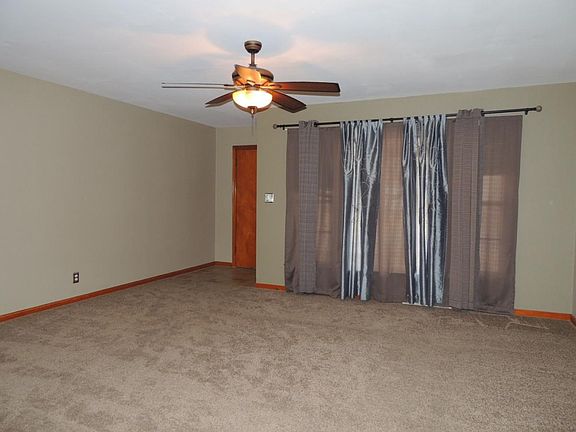 Spacious Living Room