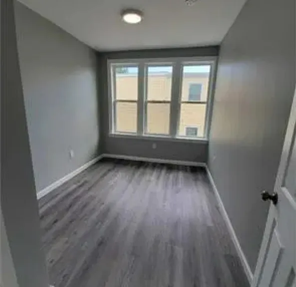 74-76 Isabella Ave #1 — Photo 6