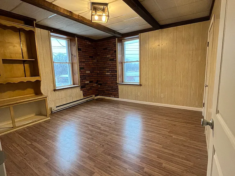 52 Lee St #2 — Photo 5