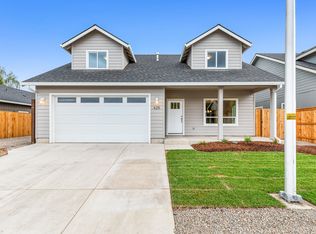 625 Sydney Ct, Central Point, OR 97502