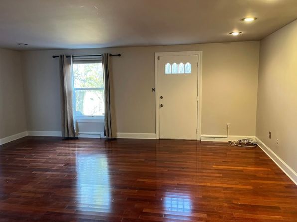 666 W Ferry St APT 24