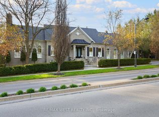 5 Humberview Dr, Vaughan, ON L4H 1B1