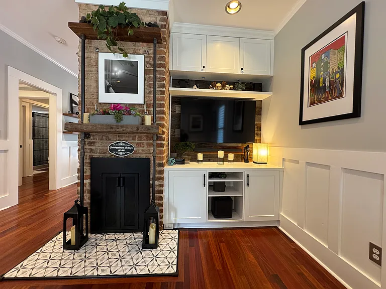 140 Short St SE — Photo 11