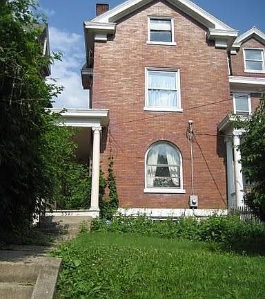 2nd image of 3343 Woodburn Ave