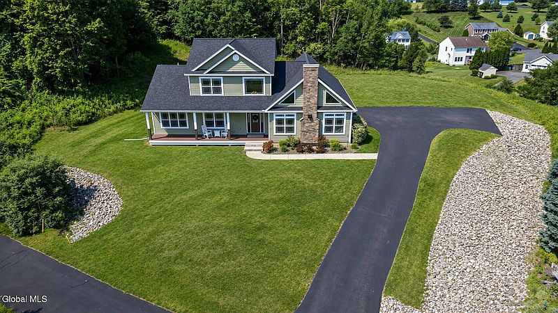 2nd image of 55 Kent Place