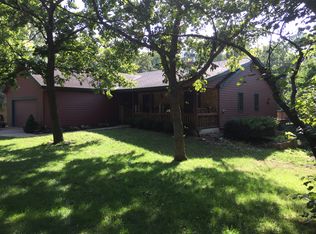 6457 Hickory Point Rd, Meriden, KS 66512