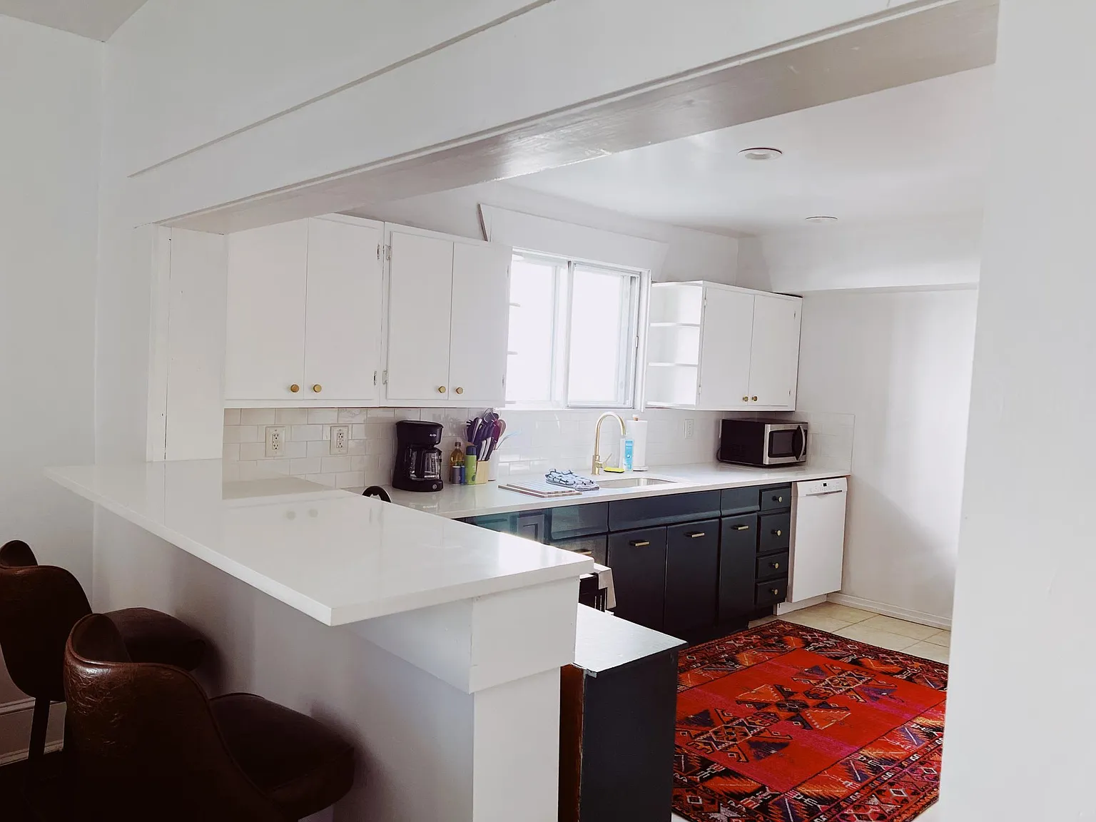 208 Harrison St — Photo 2