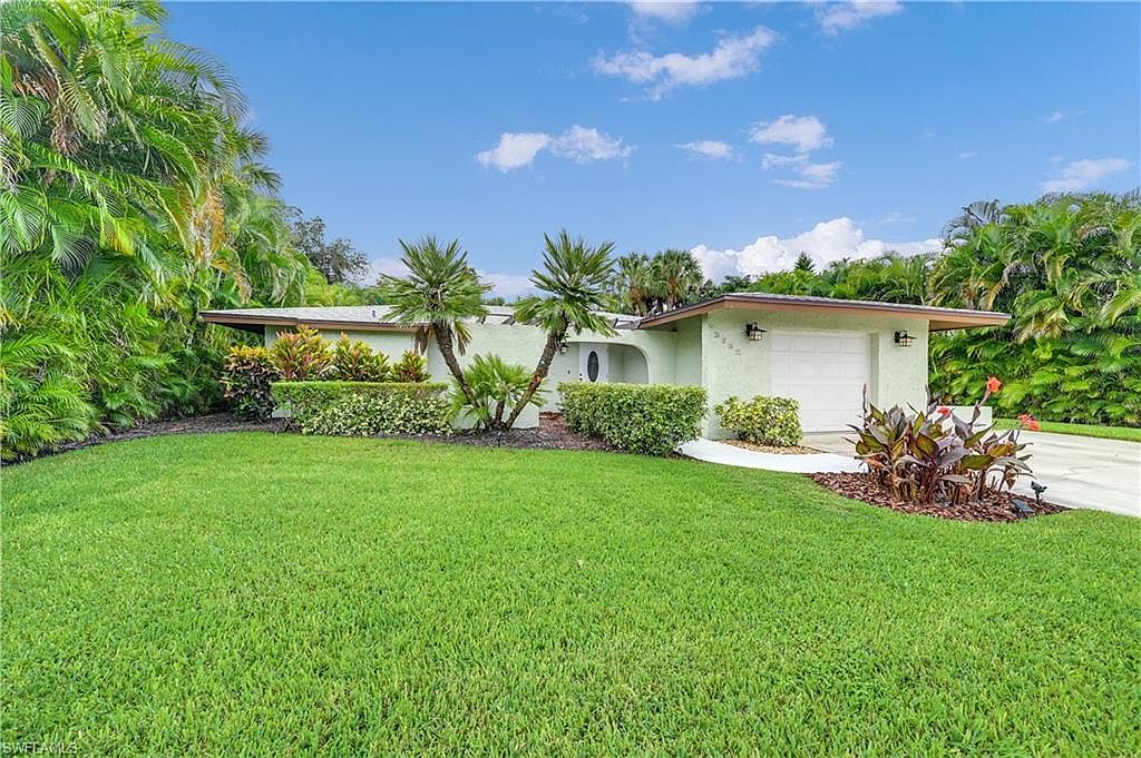 2520 Clipper Way, Naples, FL 34104 Zillow