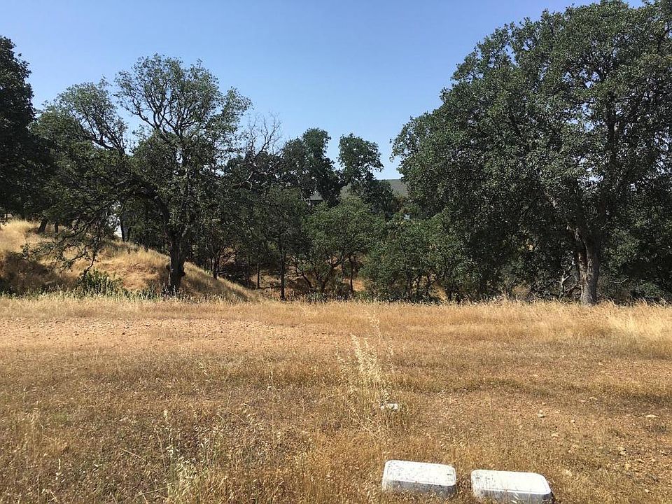 1st image of 19801 Buck Horn Pl