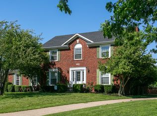 13606 Sample Ct, Louisville, KY 40245