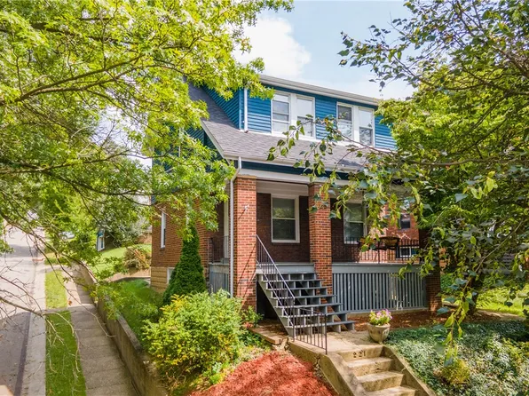221 Questend Ave, Pittsburgh, PA 15228