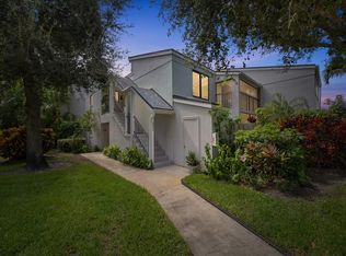 2165 Galleon Dr APT I2, Vero Beach, FL 32963