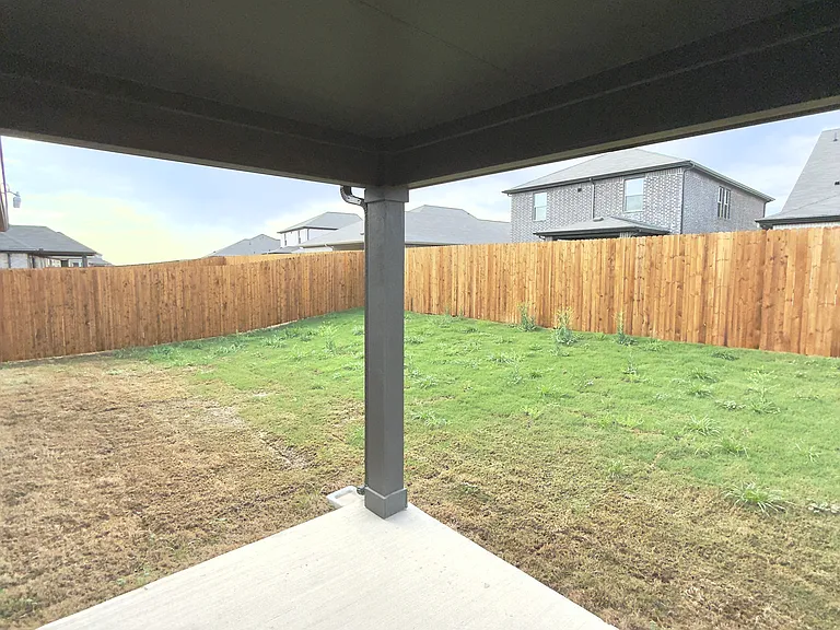 710 Martell Rd — Photo 24