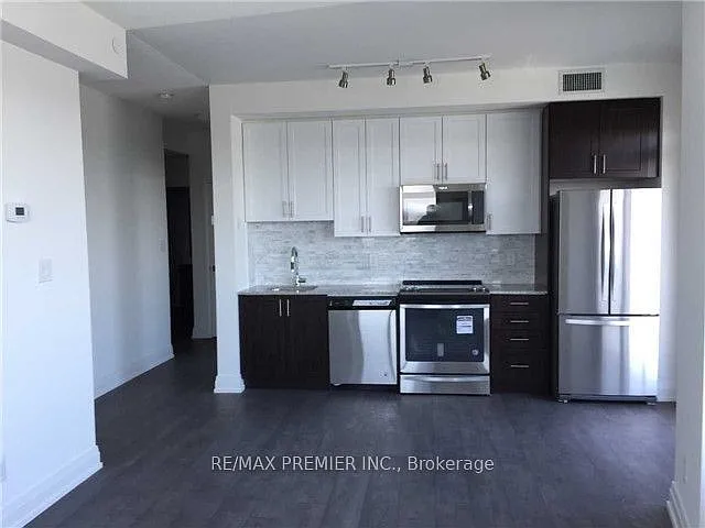 3700 Highway 7 Rd #605 — Photo 5