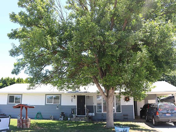 2nd image of 1331 Vista Dr