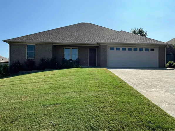 600 Samuel Loyce Dr, Searcy, AR 72143