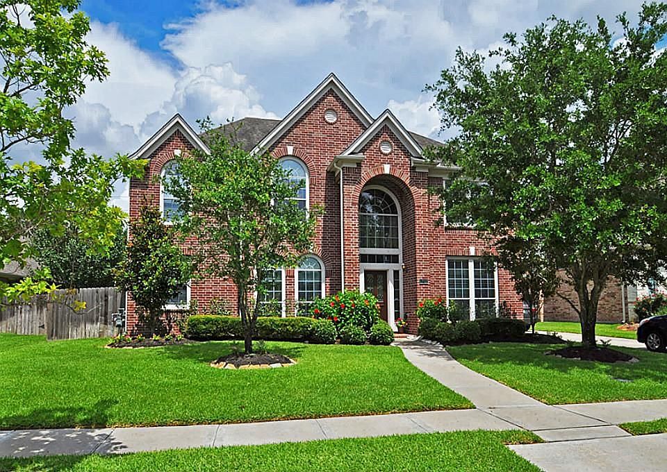 1st image of 1702 Thunder Lake Ln