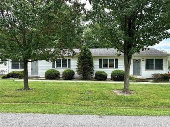 980 N Logan Rd #B, Bloomington, IN 47404