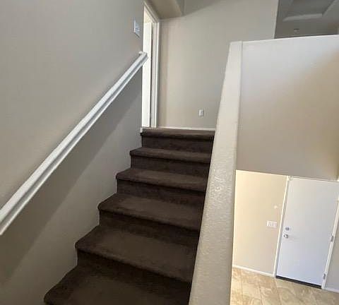 3rd image of 14071 Jockey Ln