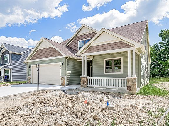 4th image of 531 S Valley River Dr