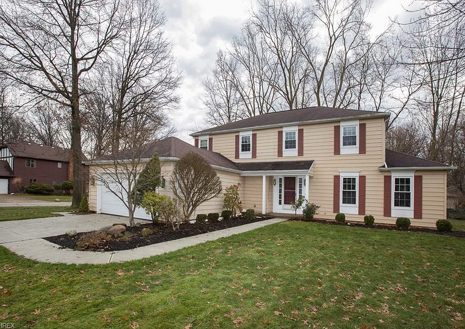 1st image of 27507 Hemlock Dr