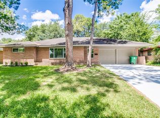 11426 Mullins Dr, Houston, TX 77035