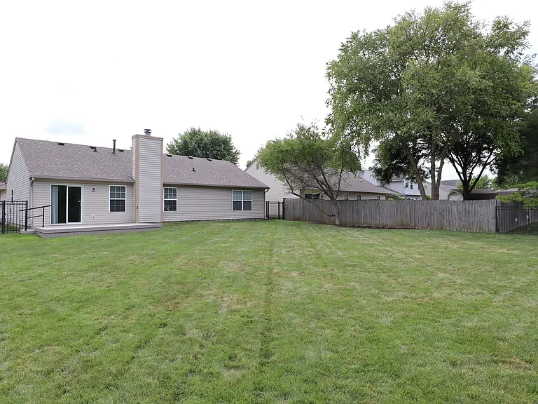 12838 Sovereign Ln — Photo 20