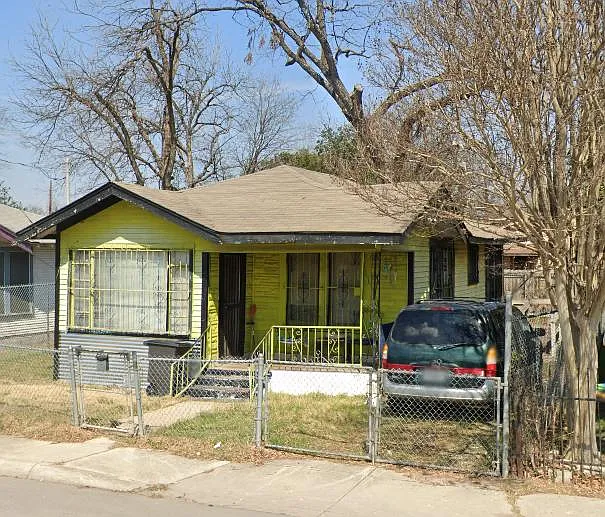 2019 W Poplar St