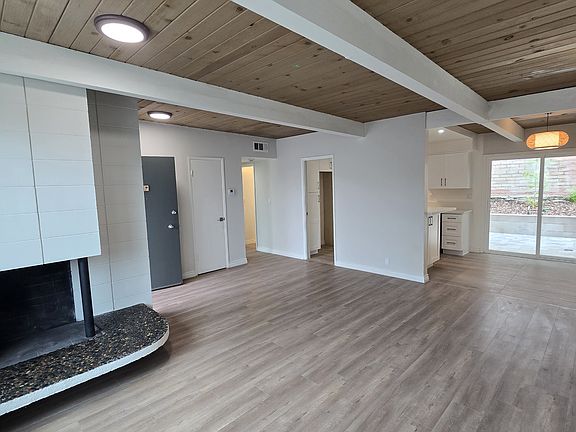 3rd image of 2688 Lake Ave #26905