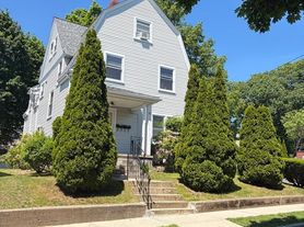 63 Montclair Ave, Quincy, MA