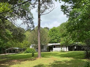 245 Red Fox Rd, Marshall, TX 75670