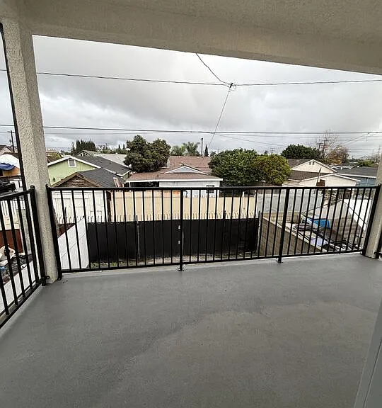 8624 Graham Ave #B — Photo 10